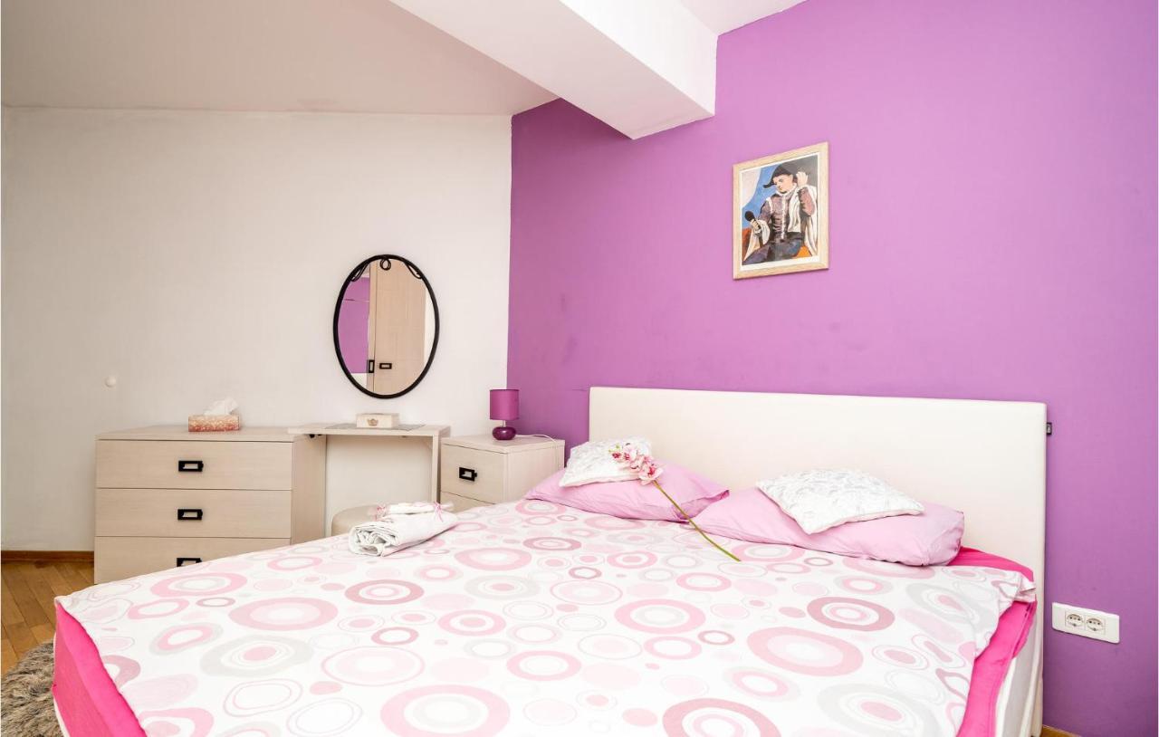 1 Bedroom Amazing Apartment In Dubrovnik Dış mekan fotoğraf