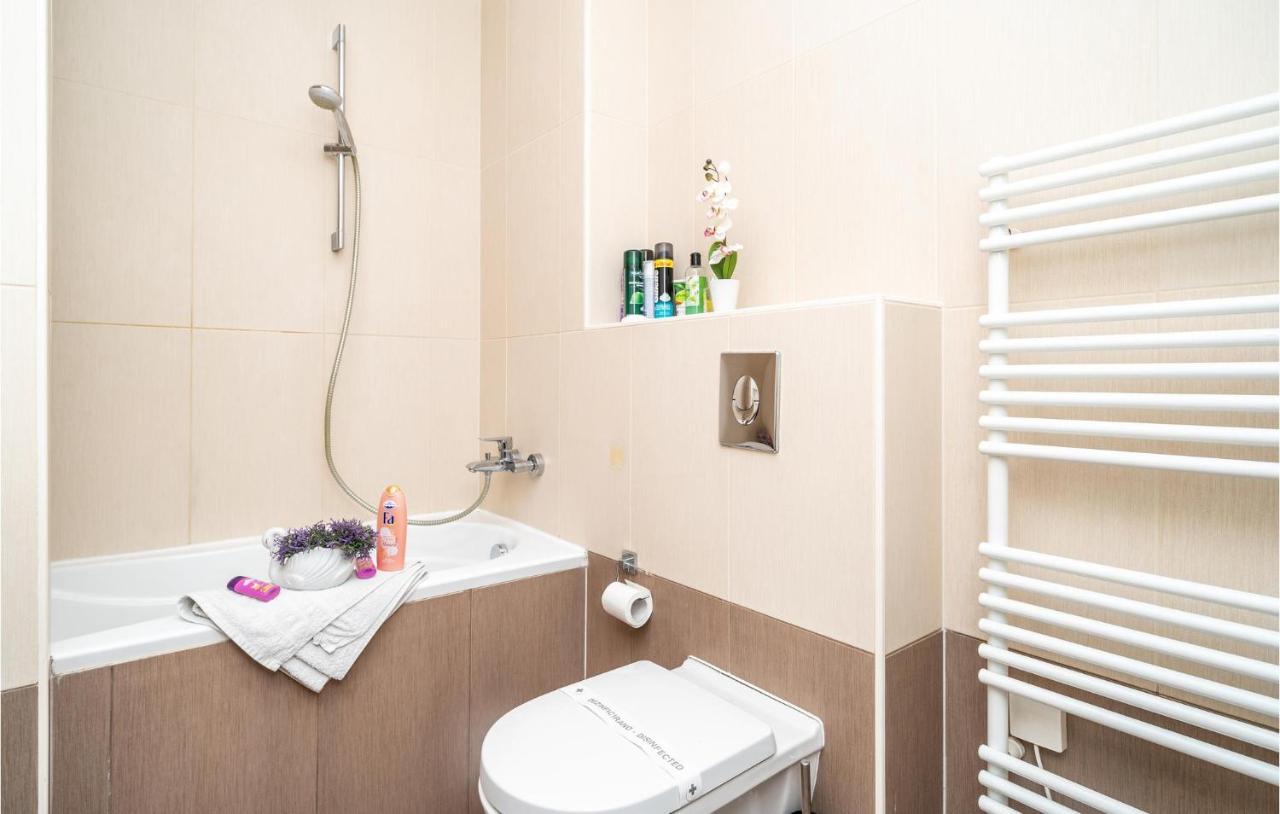 1 Bedroom Amazing Apartment In Dubrovnik Dış mekan fotoğraf